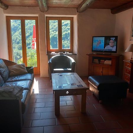 Casa Tita Appartement Intragna Buitenkant foto