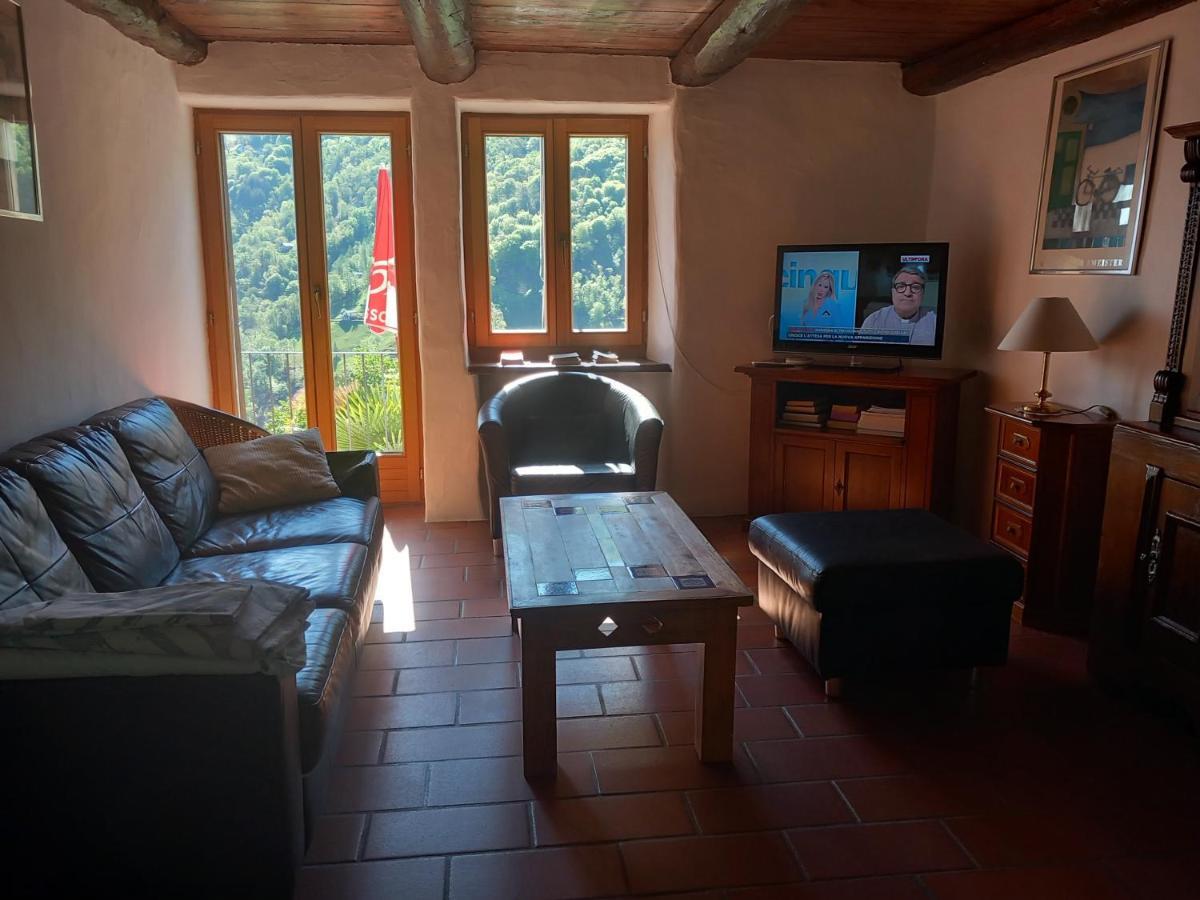 Casa Tita Appartement Intragna Buitenkant foto