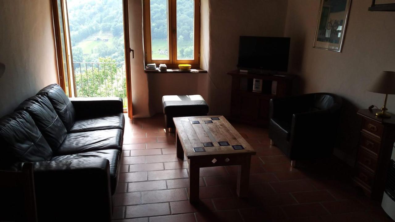 Casa Tita Appartement Intragna Buitenkant foto